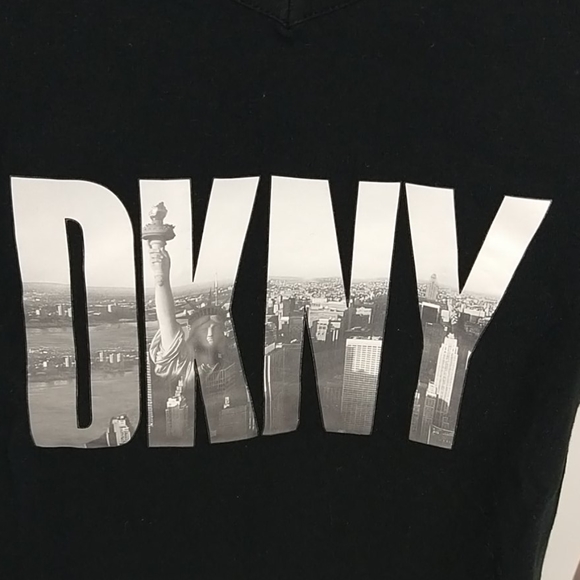 Girls DKNY Top Size 6 Black Lady Liberty Tee NYC - Picture 2 of 7